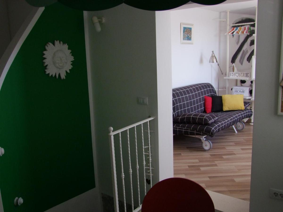 A Bright Hideaway Leilighet