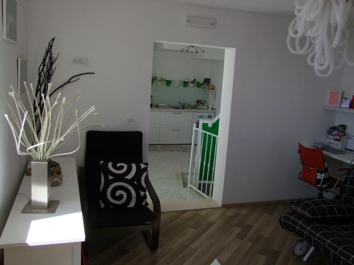 A Bright Hideaway Leilighet