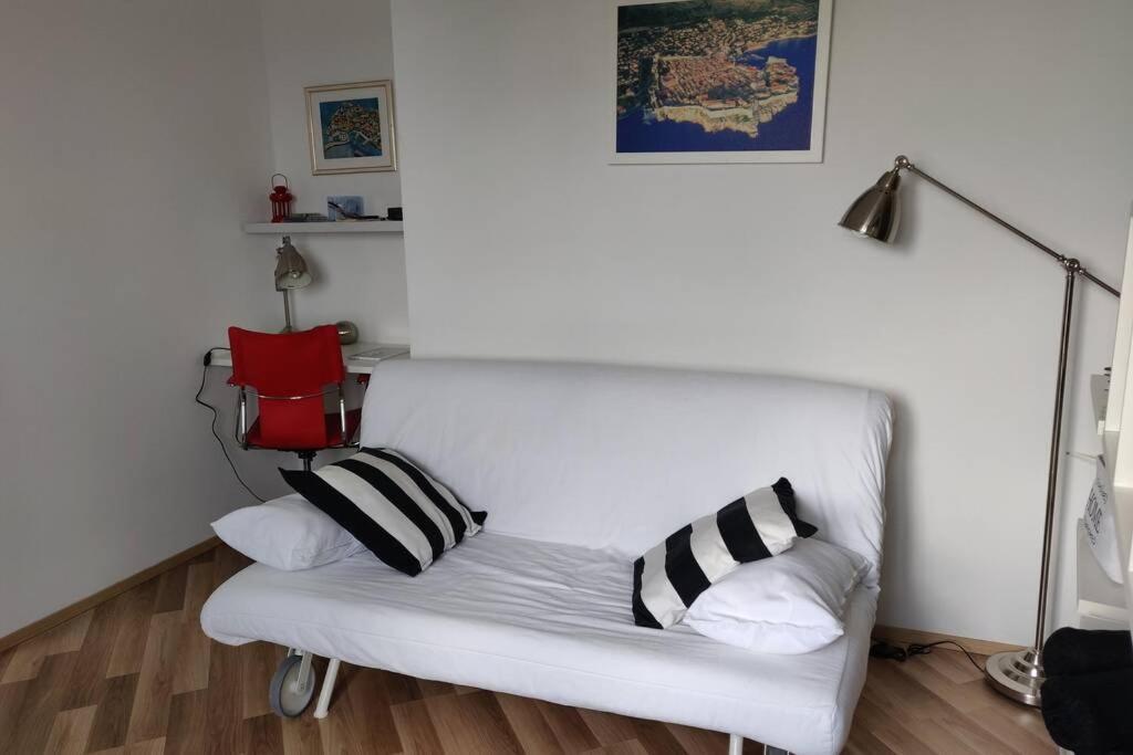 A Bright Hideaway Apartment Dubrovnik